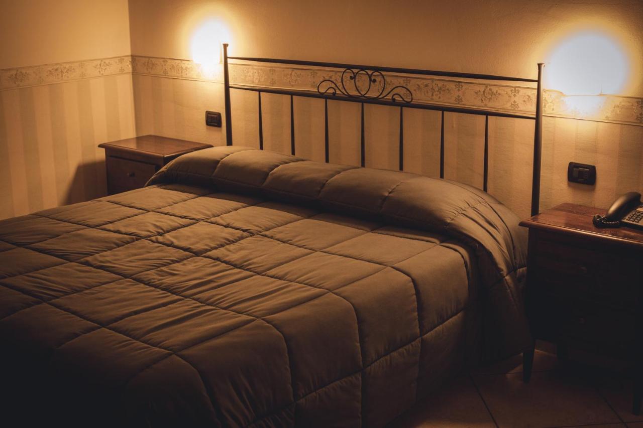 Hotel Camino Vecchio Fossato di Vico Eksteriør bilde